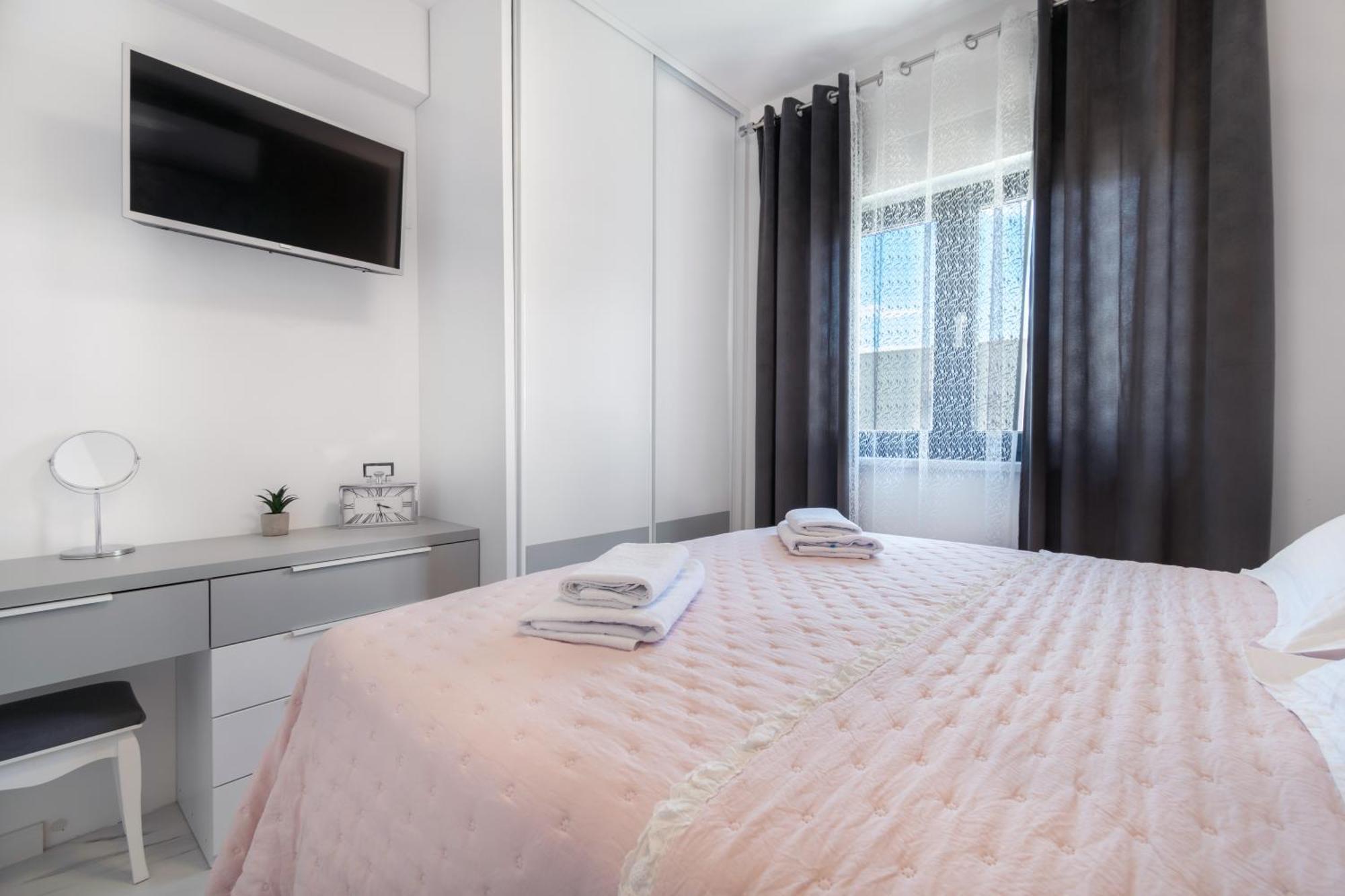 Lux Penthouse Panoramic View With Jacuzzi Apartment Makarska Bagian luar foto